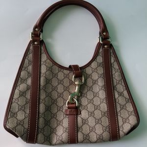 Gucci shoulder bag in EUC